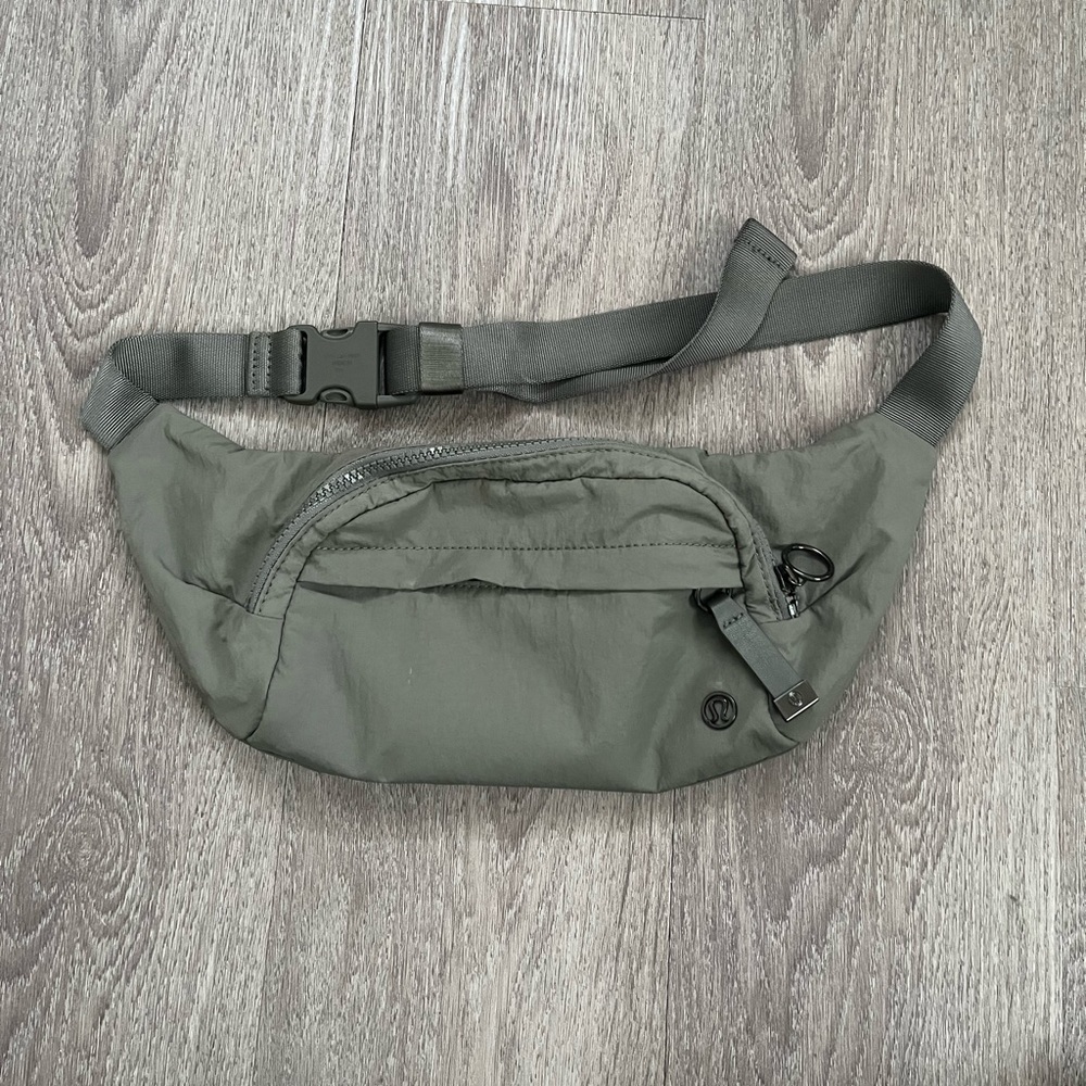 Lululemon Belt Bag/Fanny Pack